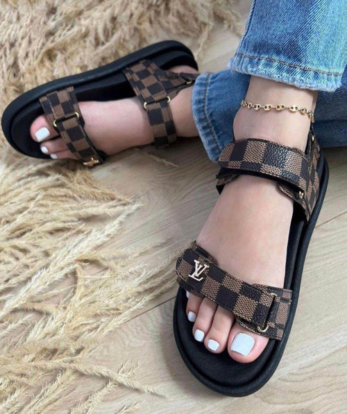 SANDALIA LOUIS VUITTON CON CORREA 🤩